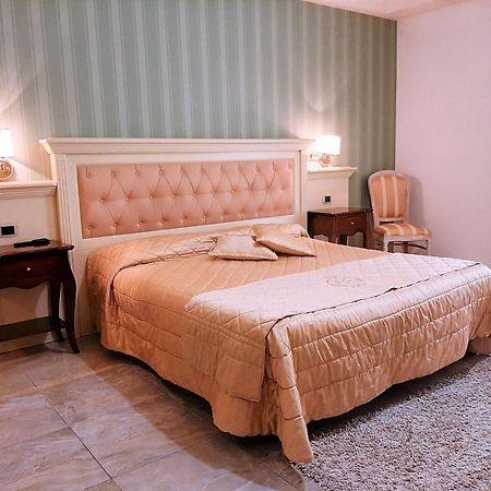 Regina Di Saba - Hotel Villa Per Ricevimenti Grottaminarda Eksteriør bilde